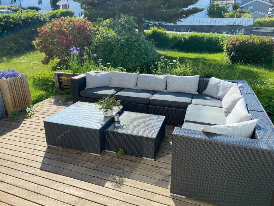 Lys Og Trivelig Leilighet I Larvik Exterior foto